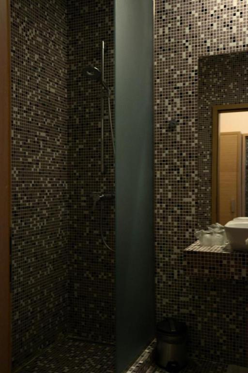 Zenti Plaza Hotel Drobeta Turnu Severin Buitenkant foto